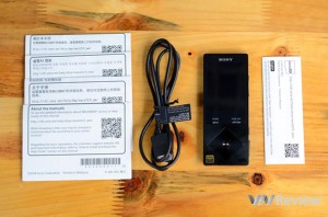  Sony Walkman
