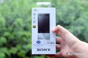  Sony Walkman