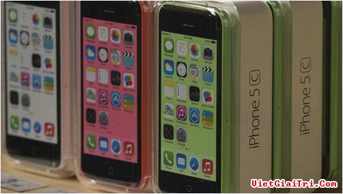 iPhone Mini sẽ thay thế vị trí iPhone 5C hướng đến phân khúc giá rẻ hơn – Ảnh: Reuters